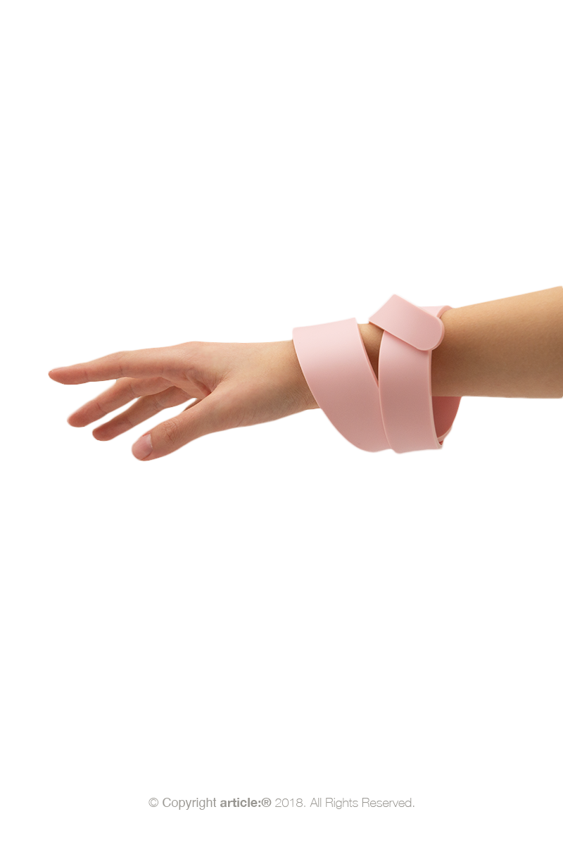 article: #608 Bangle Guggenheim - Marshmallow Pink