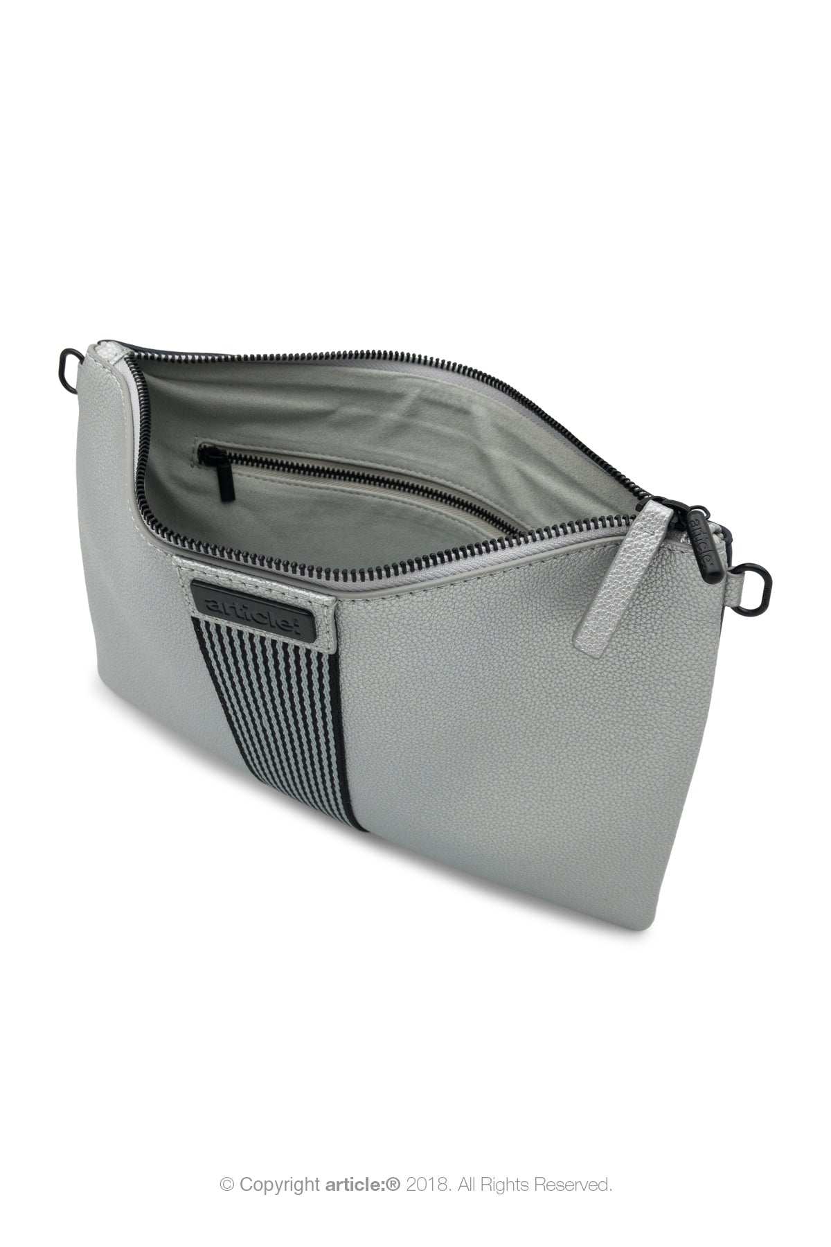 article: #079 Pochette Grande Flat Men - Silver + Indigo