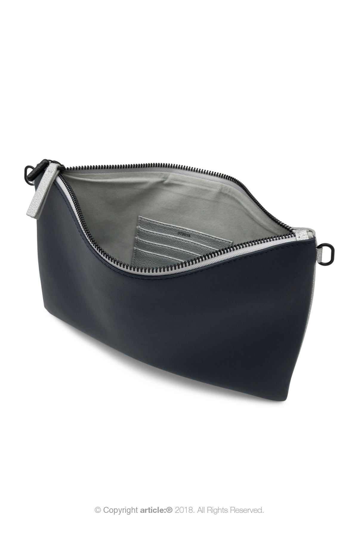 article: #079 Pochette Grande Flat Men - Silver + Indigo