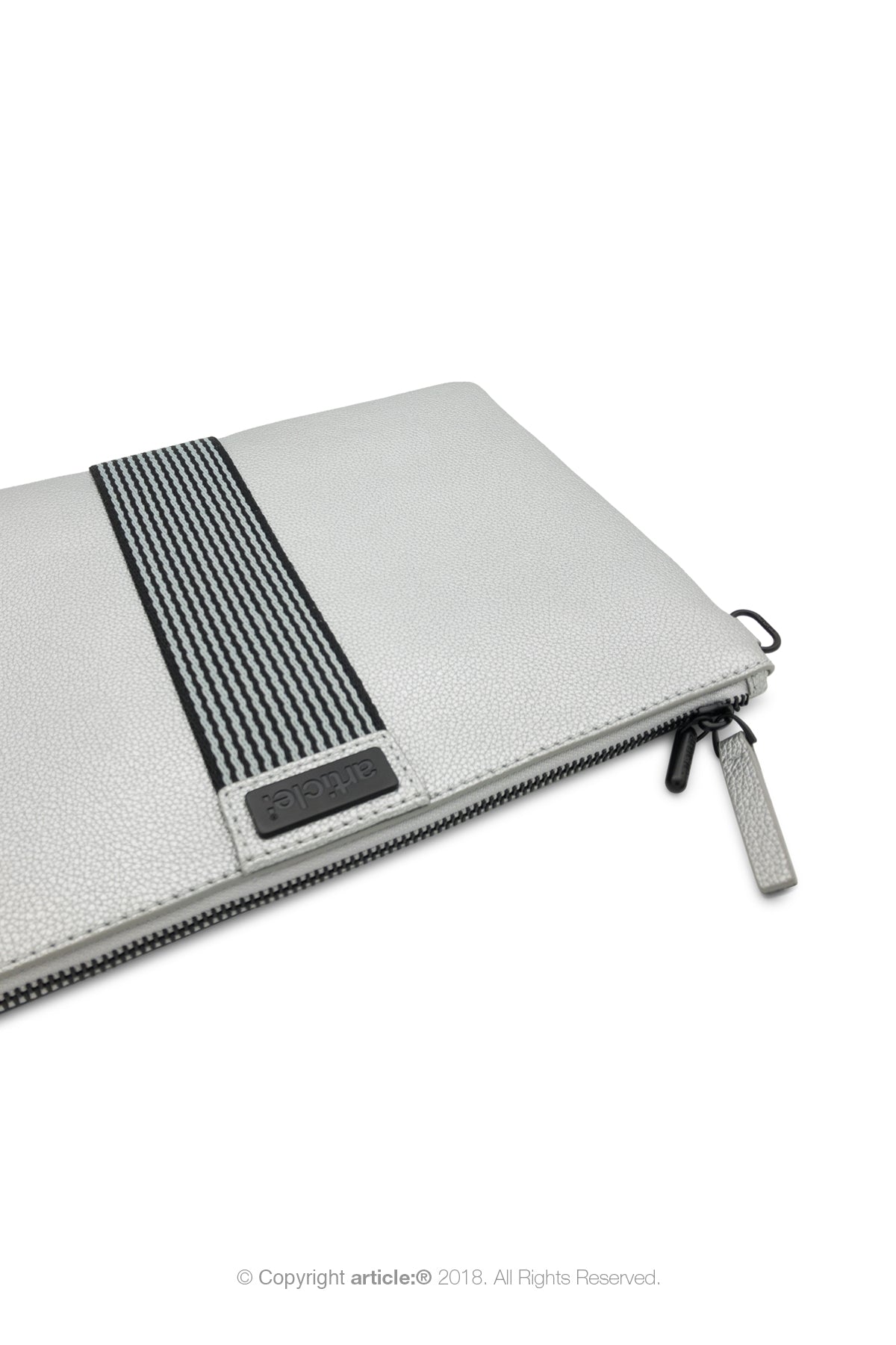article: #079 Pochette Grande Flat Men - Silver + Indigo