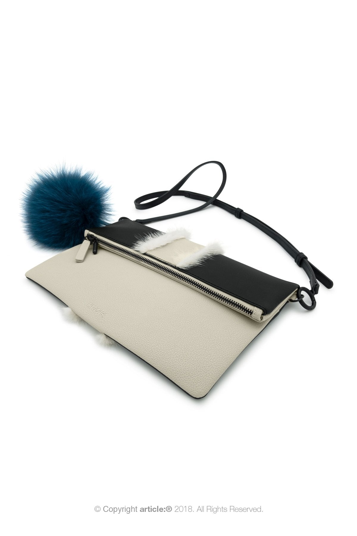 article: #097 Pochette Grande Foldable - Noir + Oyster