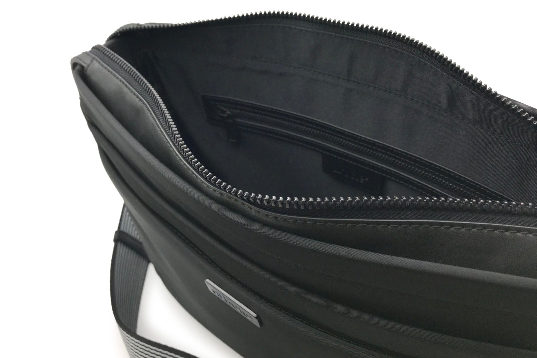 article: #160 Bag Messenger Men - Noir