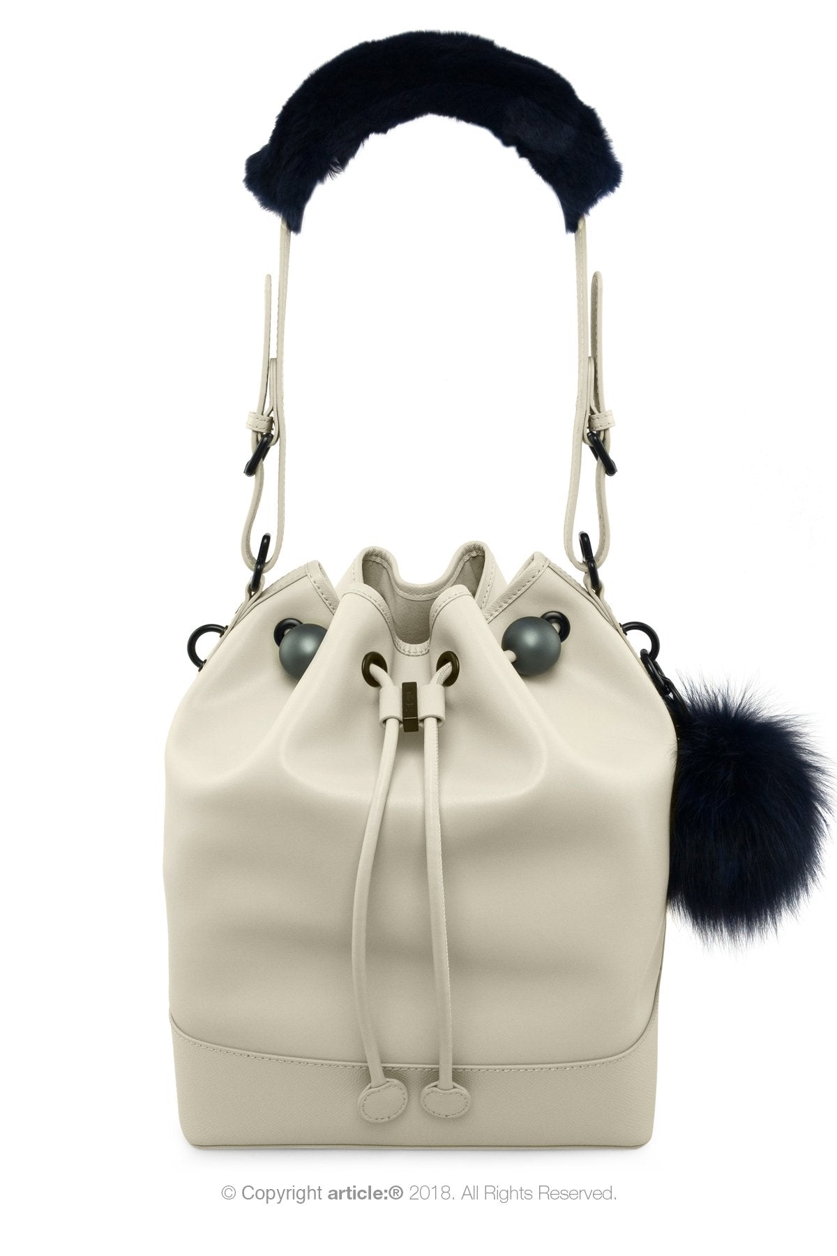 article: #400 Bag Charm / Keyring Pom Pom - Indigo