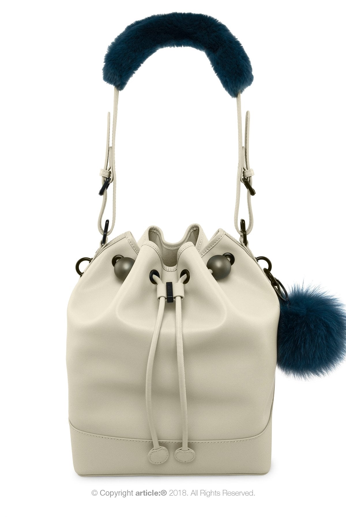 article: #120 Handbag Grande Bucket - Oyster