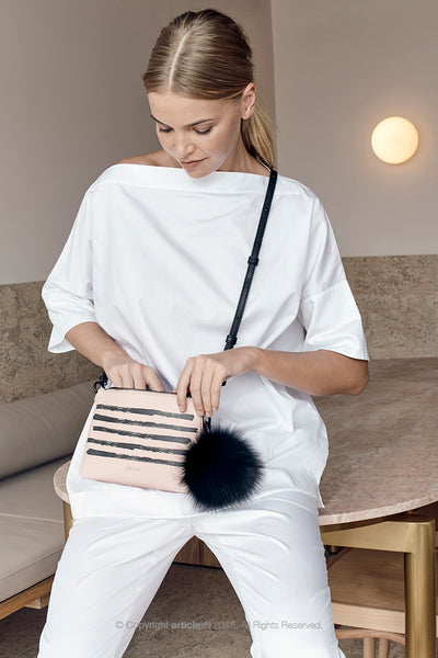 article: #400 Bag Charm / Keyring Pom Pom - Noir