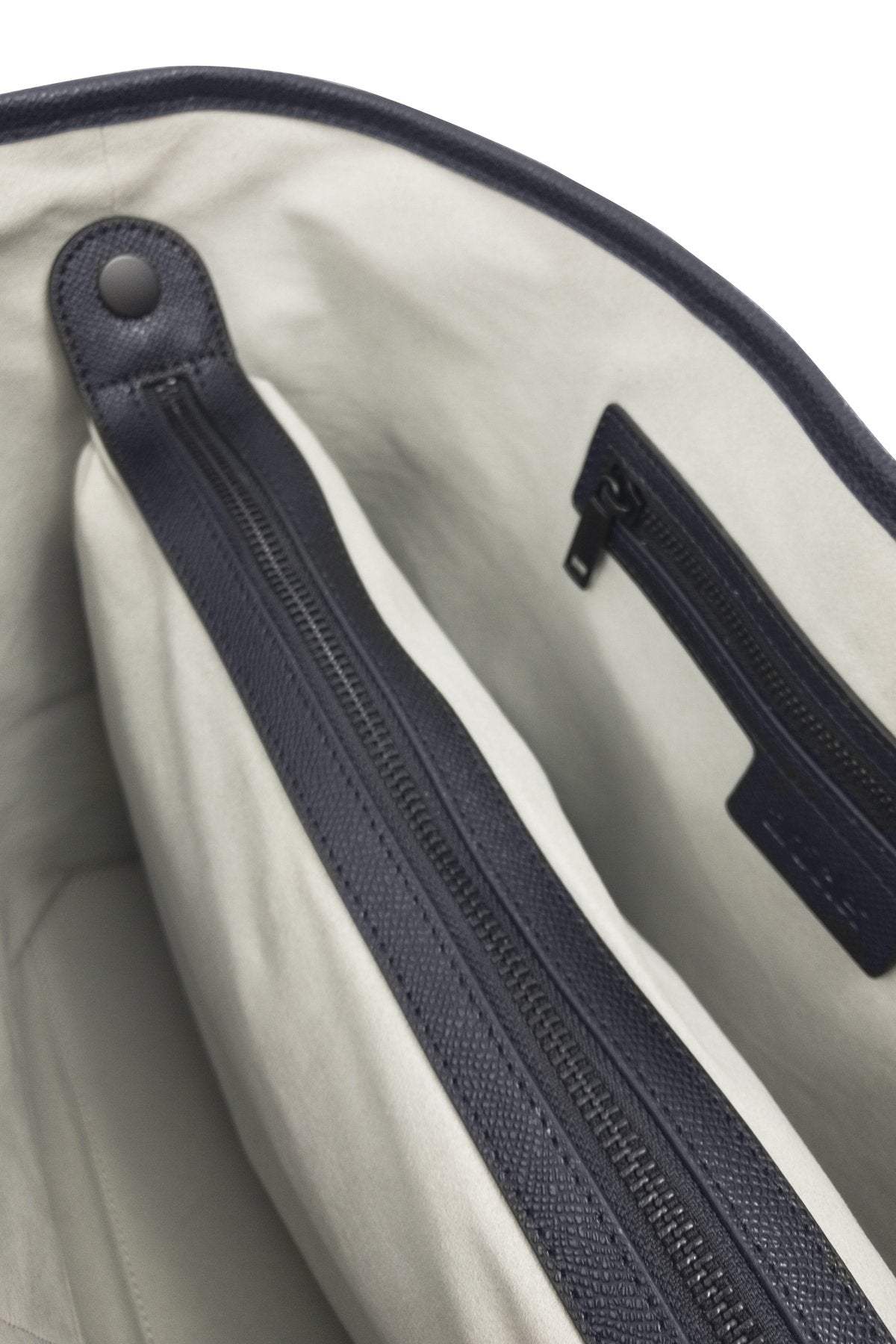 article: #150 Handbag Tote - Indigo